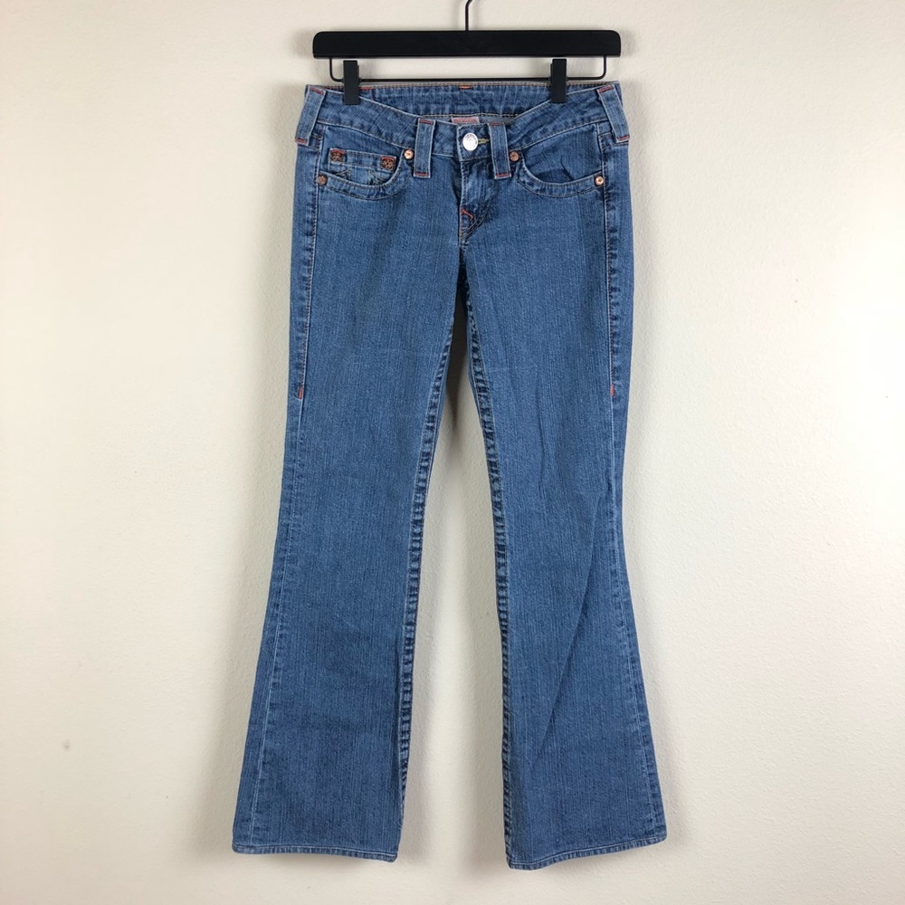 TRUE RELIGION BOOTCUT JEANS IN 27